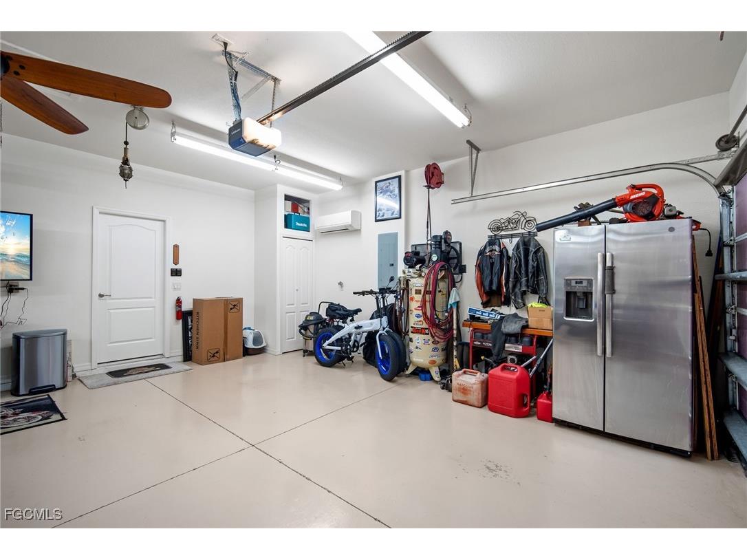 14298 Mindello Drive Fort Myers FL 33905 2025018739 image35