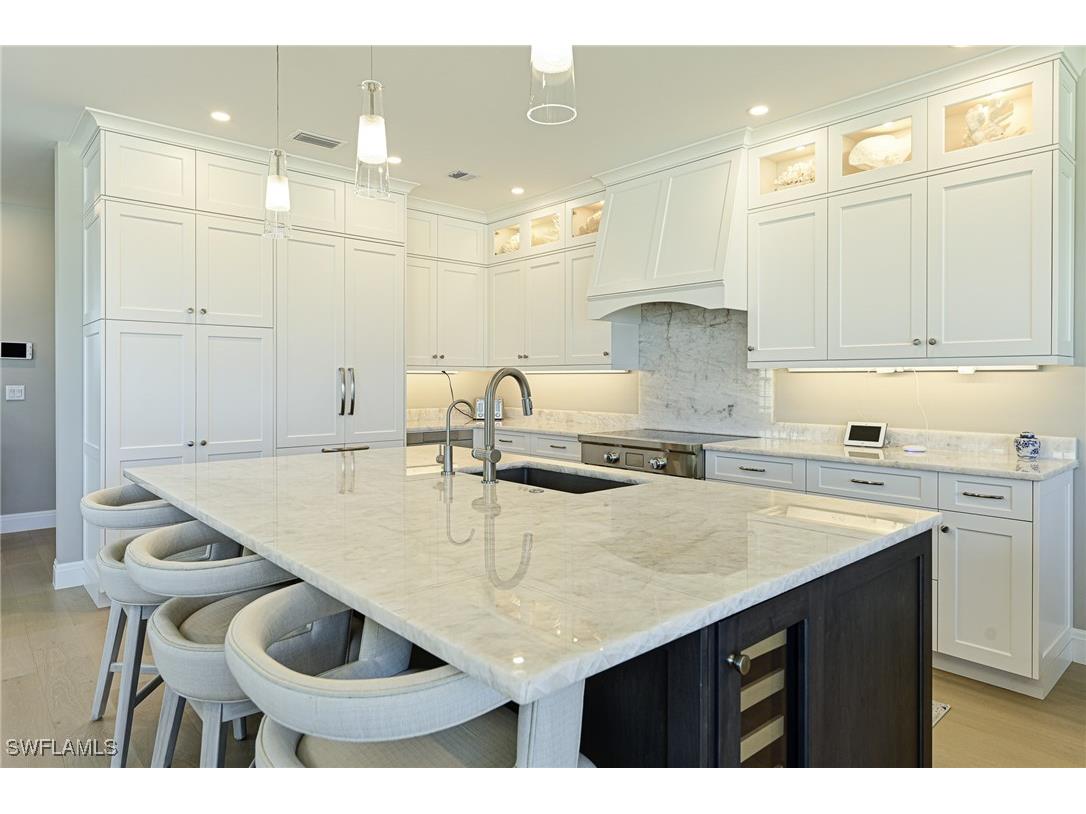 143 Barefoot Circle #5 Bonita Springs FL 34134 225081963 image9