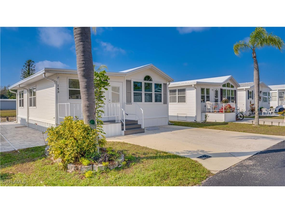 143 Caravan Circle North Fort Myers FL 33903 225023433 image1