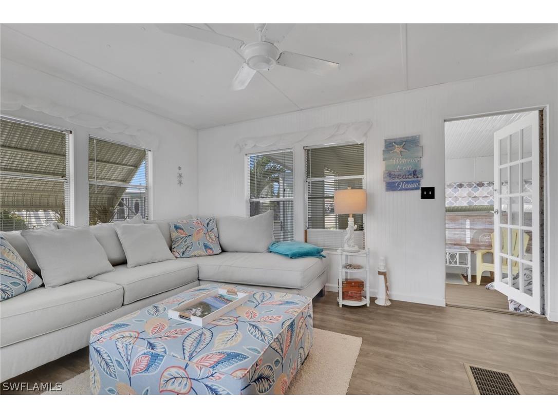 143 Moorhead Manor #143 Naples FL 34112 226008682 image2