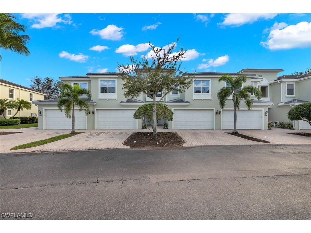 1430 Mariposa Circle #103 Naples FL 34105 224008116 image1