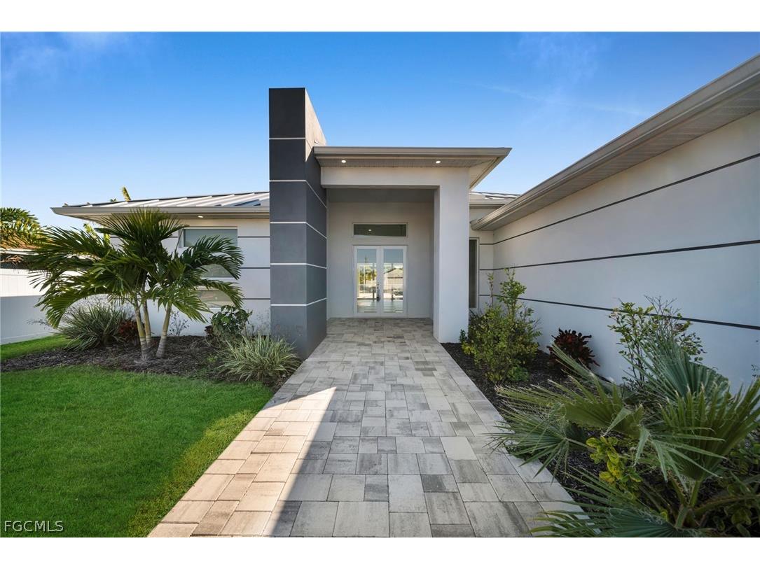 1430 SE 23rd Street Cape Coral FL 33990 2026007362 image3