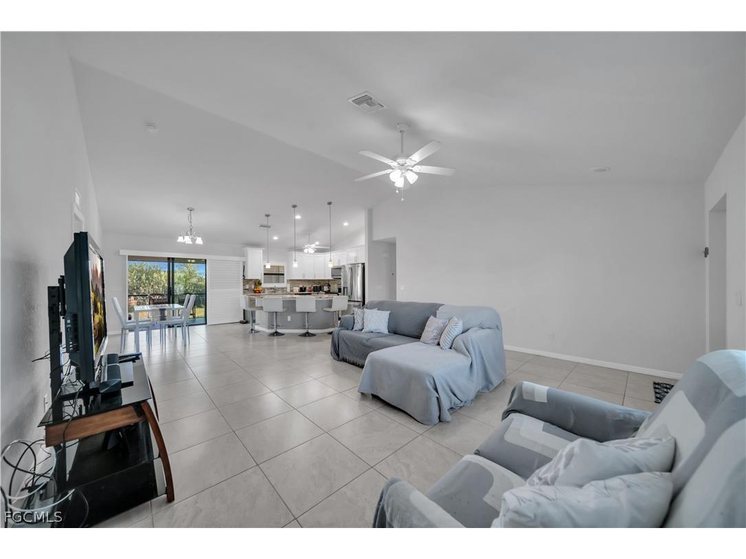 1430 SW 4th Lane Cape Coral FL 33991 2026007197 image13