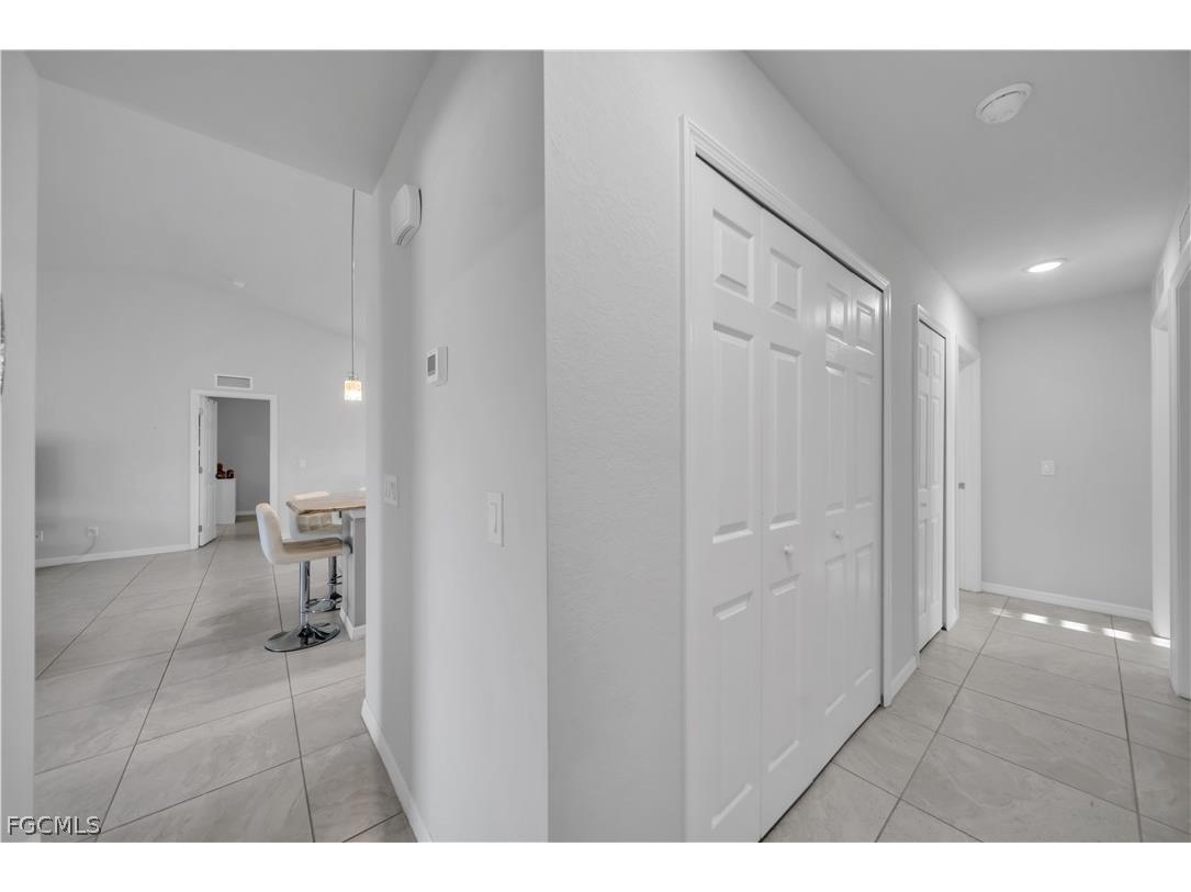 1430 SW 4th Lane Cape Coral FL 33991 2026007197 image14