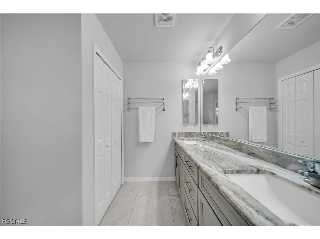 1430 SW 4th Lane Cape Coral FL 33991 2026007197 image25