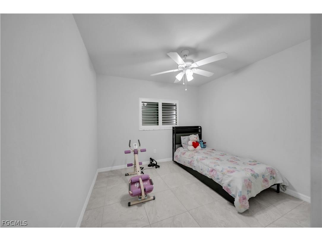 1430 SW 4th Lane Cape Coral FL 33991 2026007197 image26