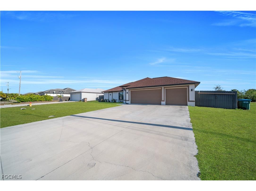 1430 SW 4th Lane Cape Coral FL 33991 2026007197 image35
