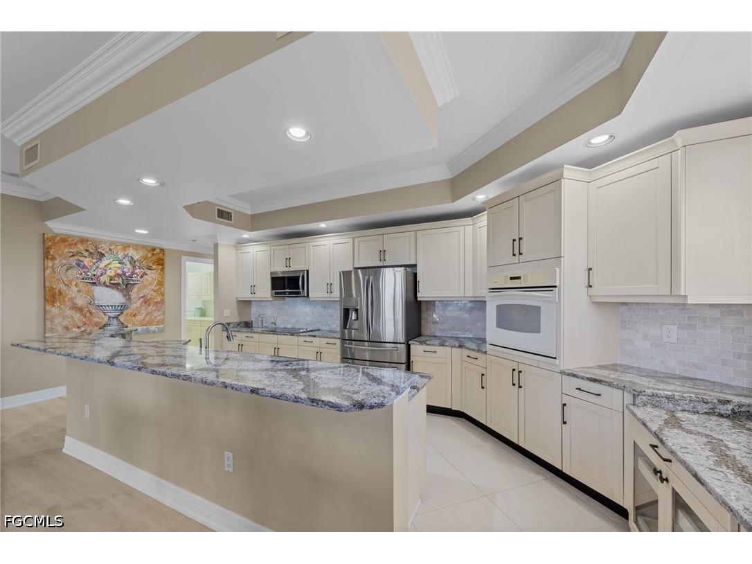 14300 Riva Del Lago Drive #1001 Fort Myers FL 33907 2026017769 image8