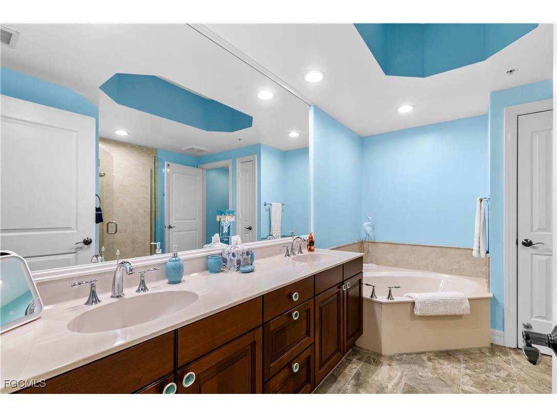 14300 Riva Del Lago Drive #1402 Fort Myers FL 33907 2025005741 image19