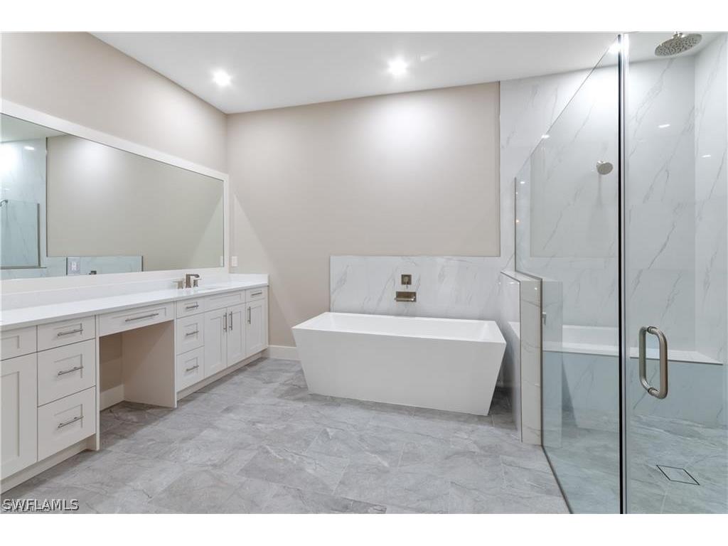 14302 Charthouse Circle Naples FL 34114 226007210 image22