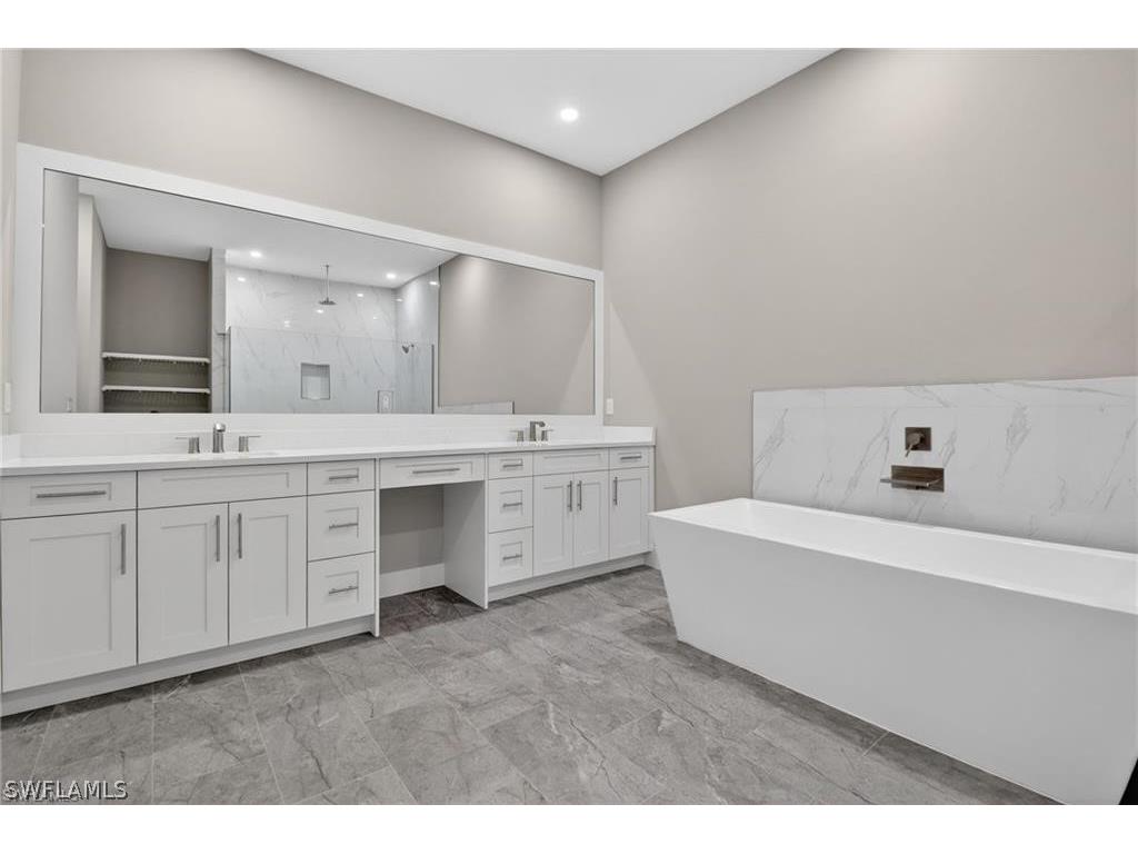 14302 Charthouse Circle Naples FL 34114 226007210 image24