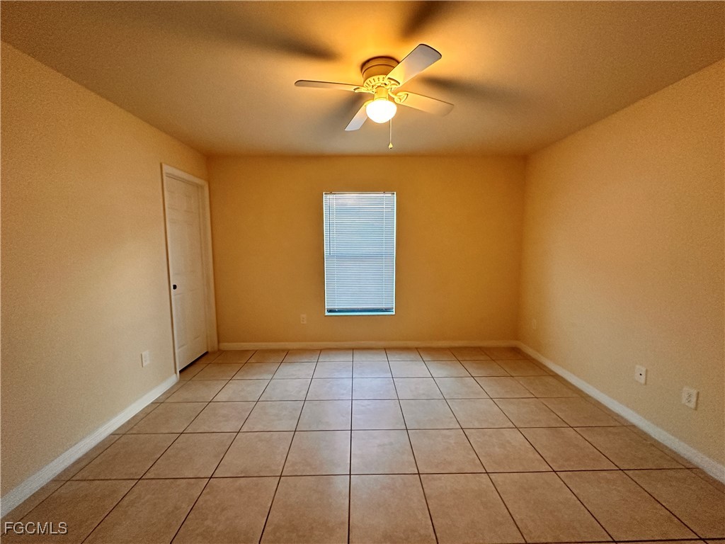 1431-1433 SE 10th Terrace Cape Coral FL 33990 2026000677 image8