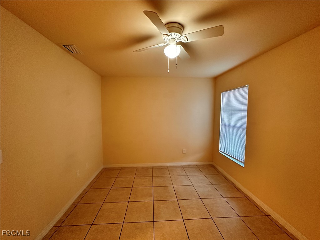 1431-1433 SE 10th Terrace Cape Coral FL 33990 2026000677 image9