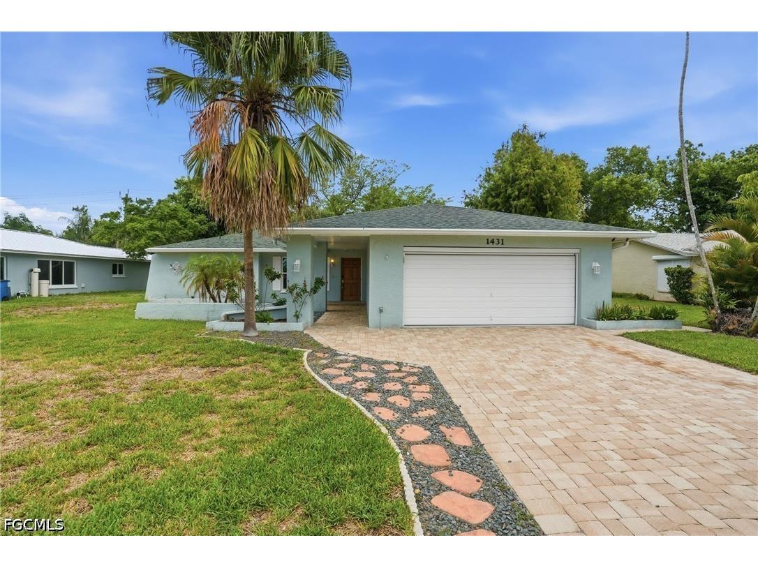1431 Dubonnet Court Fort Myers FL 33919 2026024307 image1