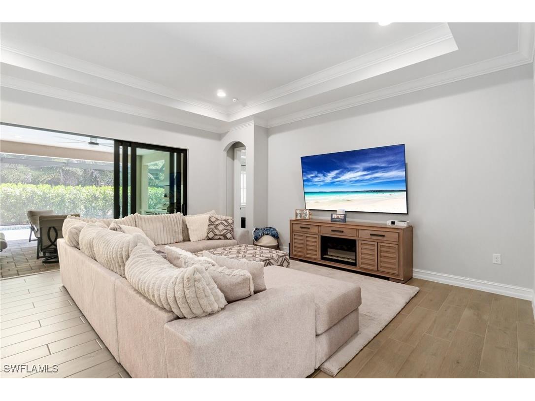 1431 Mockingbird Drive Naples FL 34120 225050828 image6