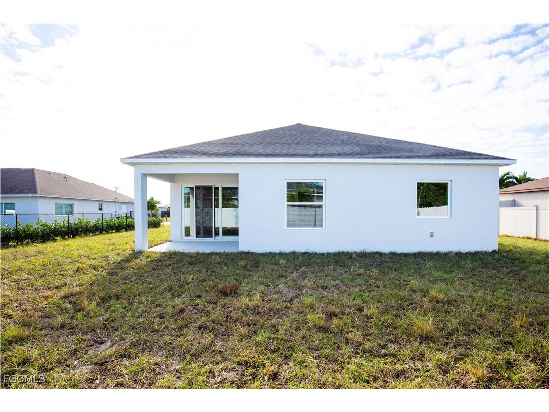 1431 SW 4th Lane Cape Coral FL 33991 2025005287 image14