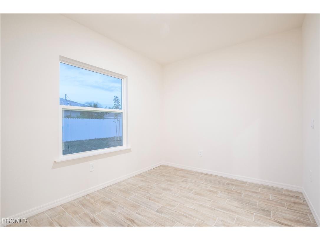 1431 SW 4th Lane Cape Coral FL 33991 2025005287 image18