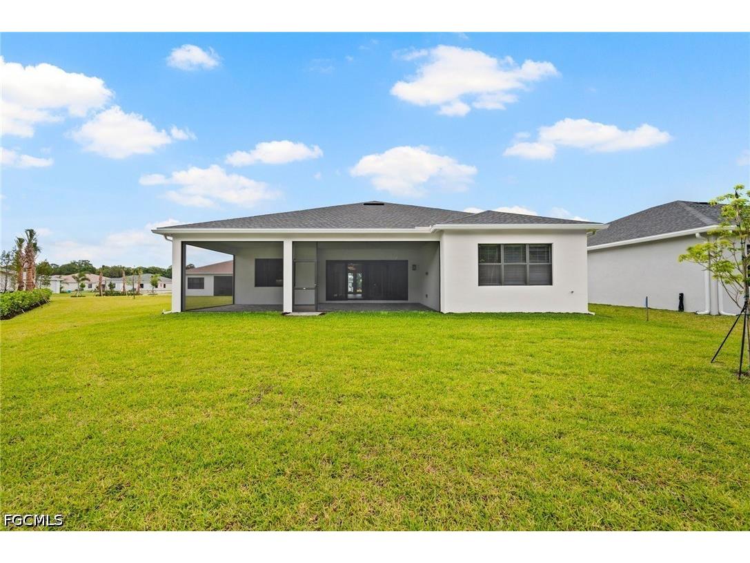 14313 Hogarth Place Fort Myers FL 33905 2026018276 image4