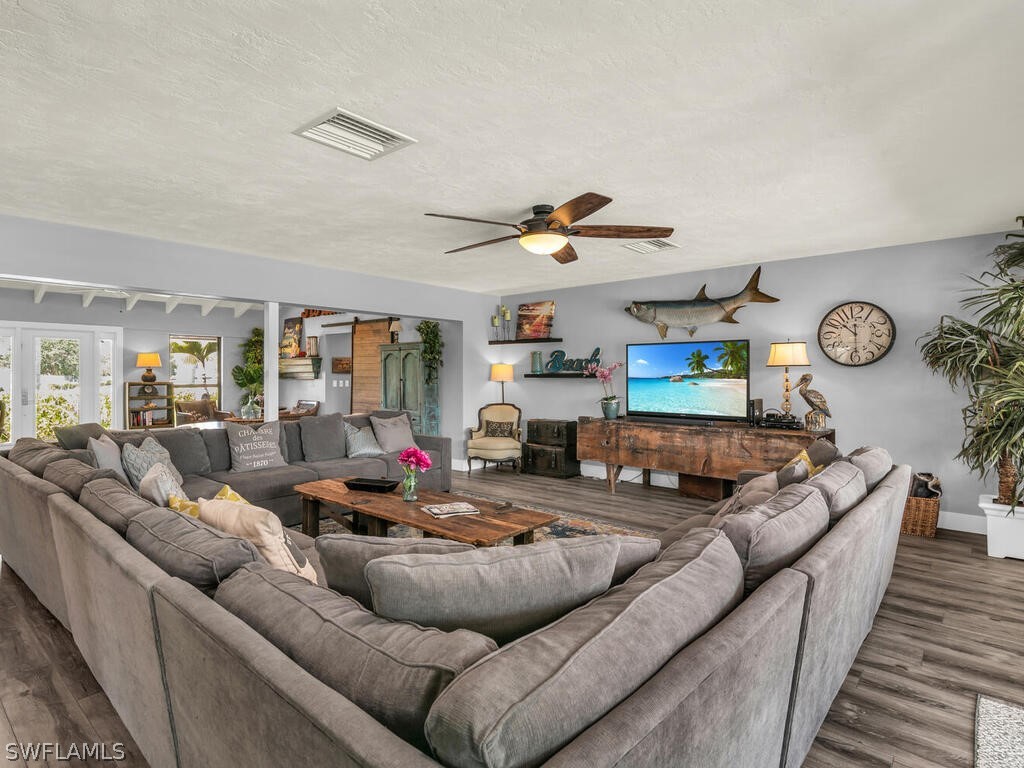 1432 Jamaica Road Marco Island FL 34145 224048345 image7