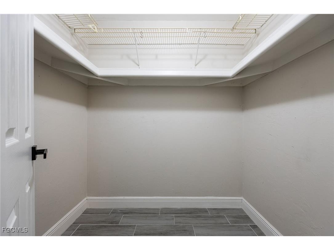 1432 SE 11th Street Cape Coral FL 33990 2025005694 image21