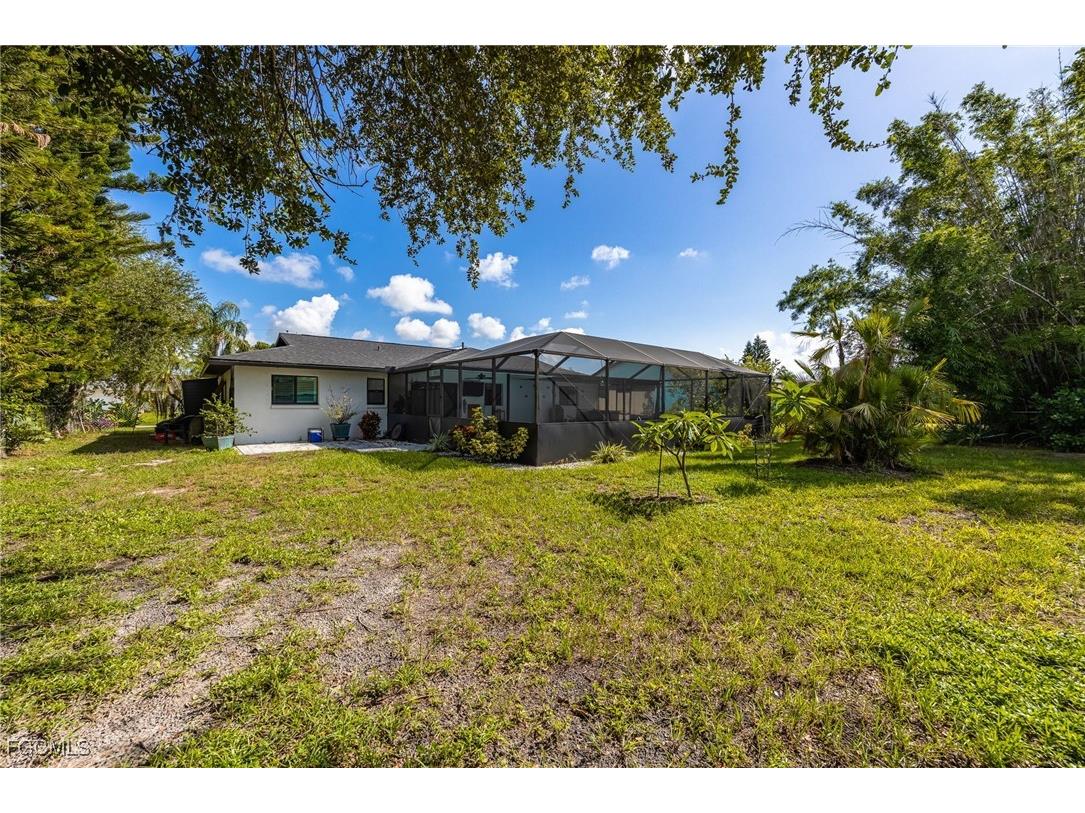 1432 SE 11th Street Cape Coral FL 33990 2025005694 image34