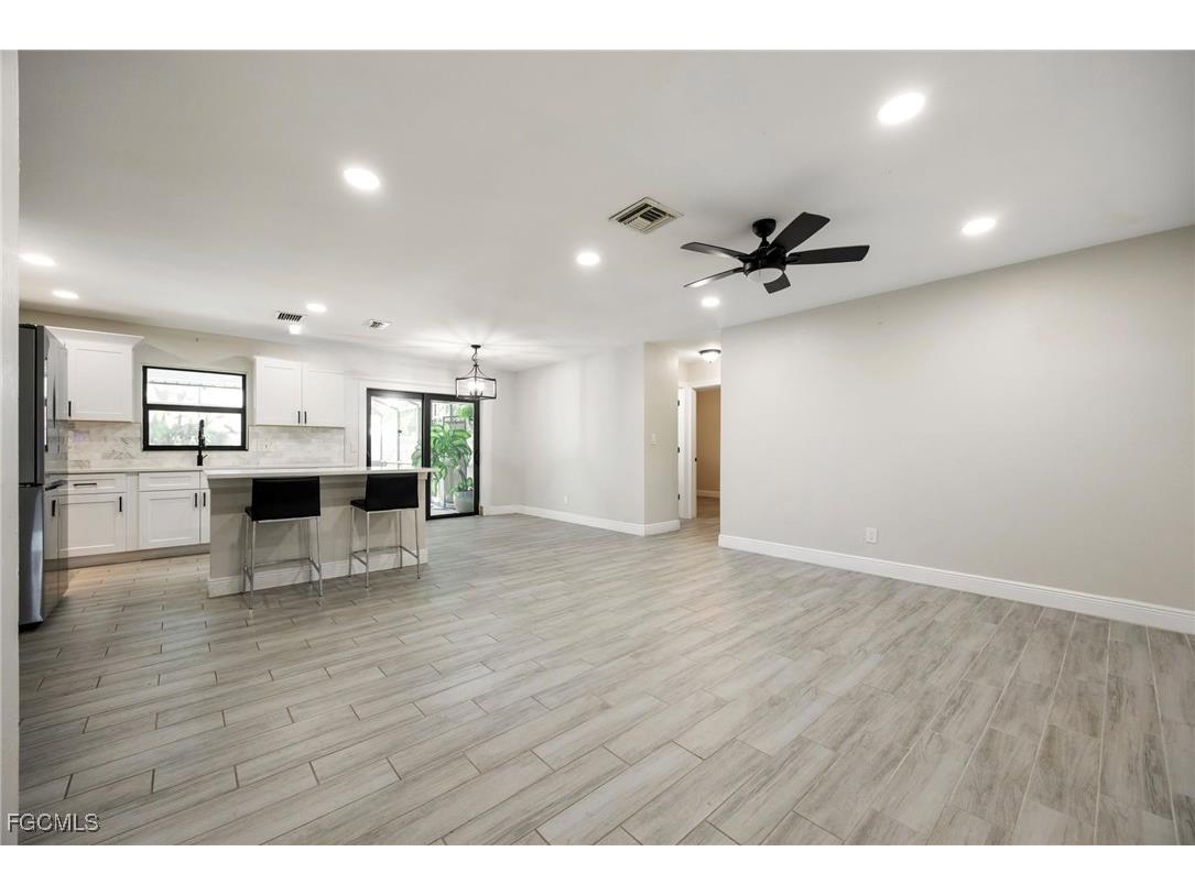 1432 SE 11th Street Cape Coral FL 33990 2025005694 image9