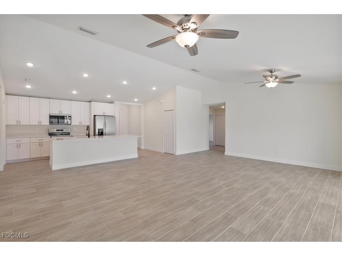 1432 SE 12th Street Cape Coral FL 33990 2025023950 image13