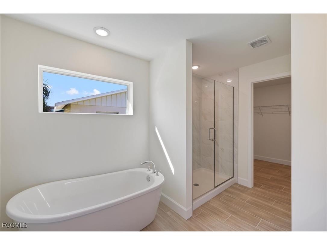 1432 SE 12th Street Cape Coral FL 33990 2025023950 image17