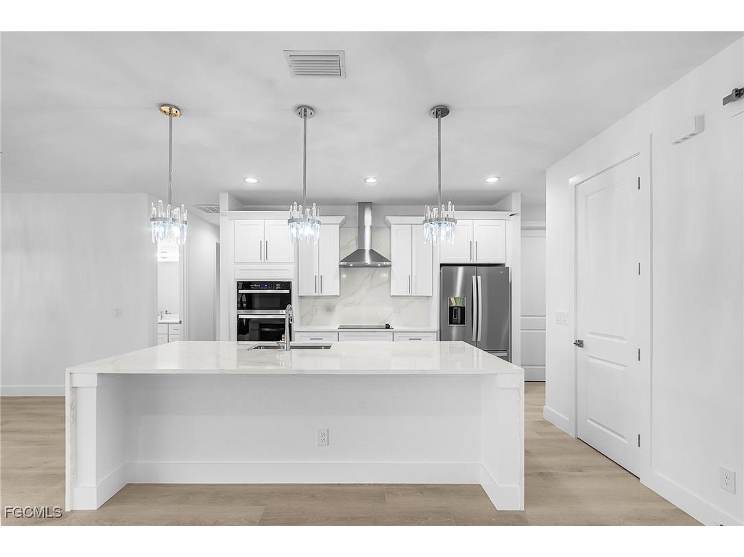 1432 SW 17th Avenue Cape Coral FL 33991 2025001124 image8