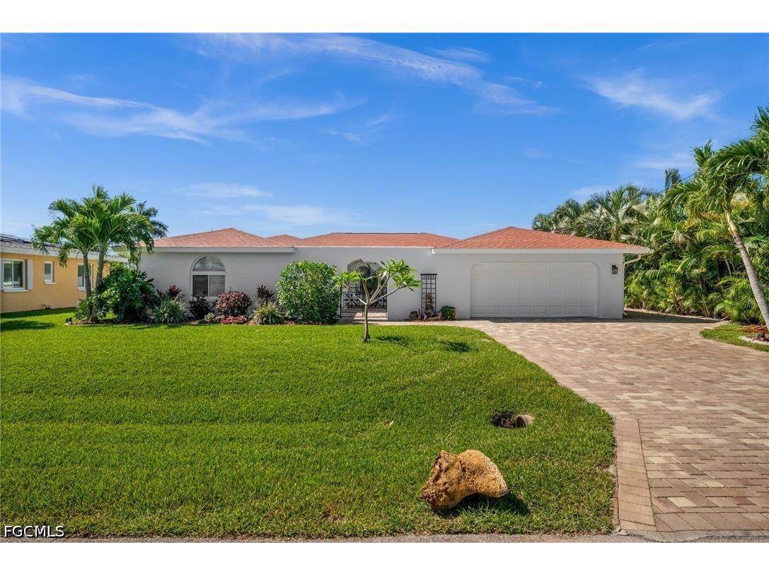 1432 Venetian Court Cape Coral FL 33904 2026022428 image1