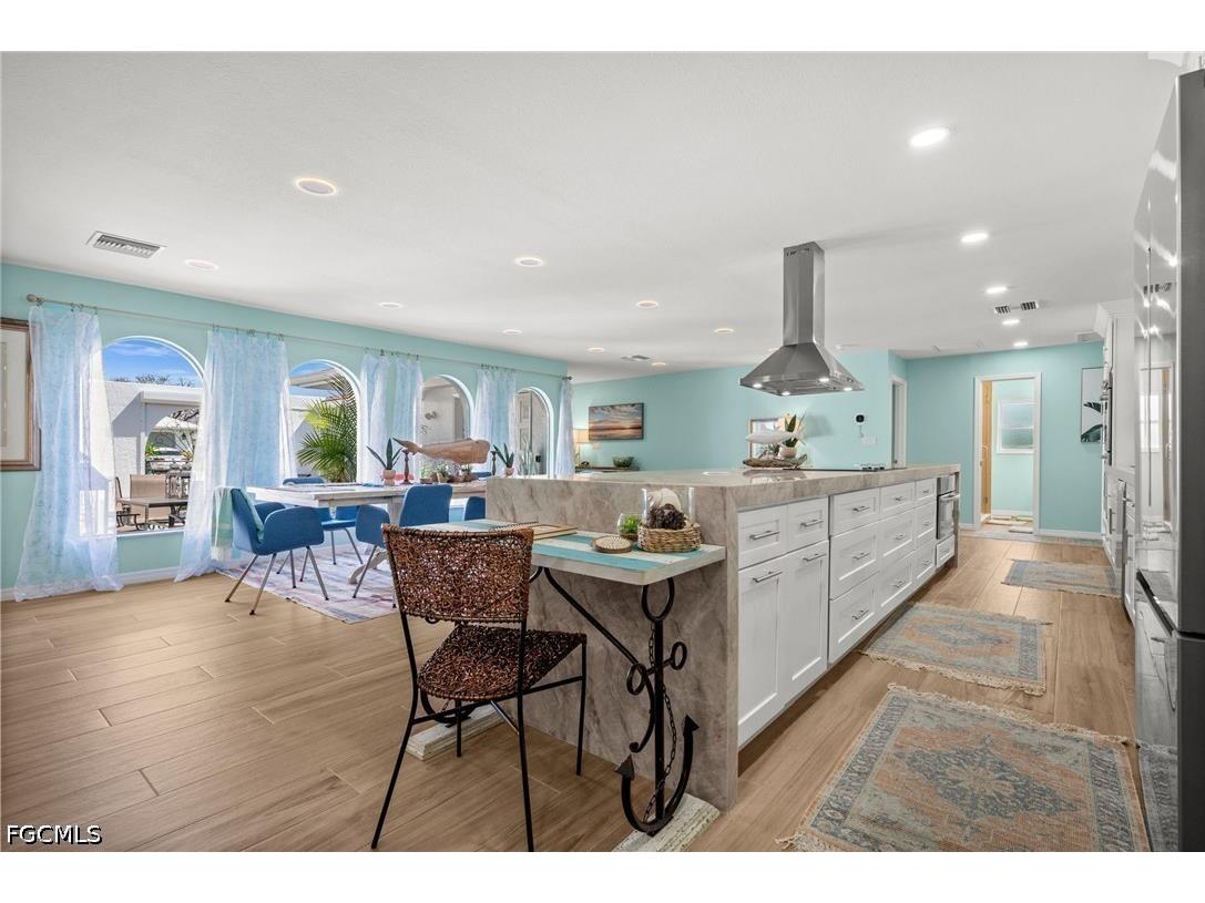 1432 Venetian Court Cape Coral FL 33904 2026022428 image12