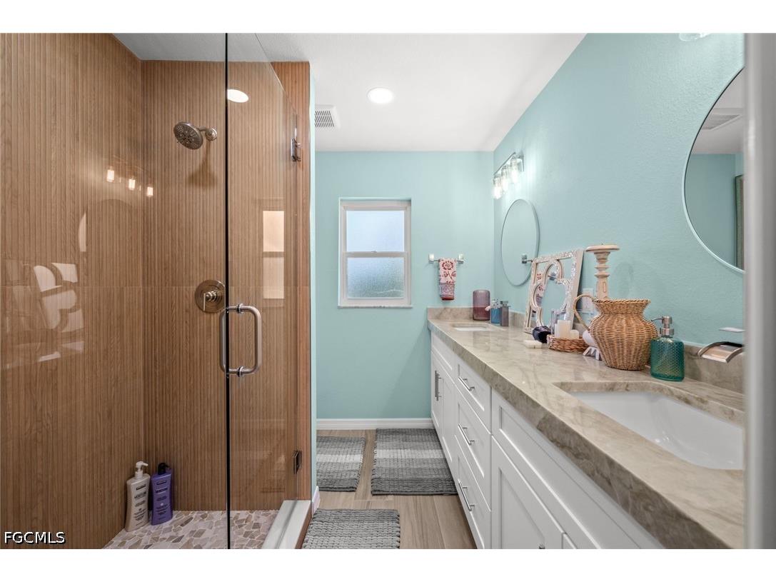 1432 Venetian Court Cape Coral FL 33904 2026022428 image27
