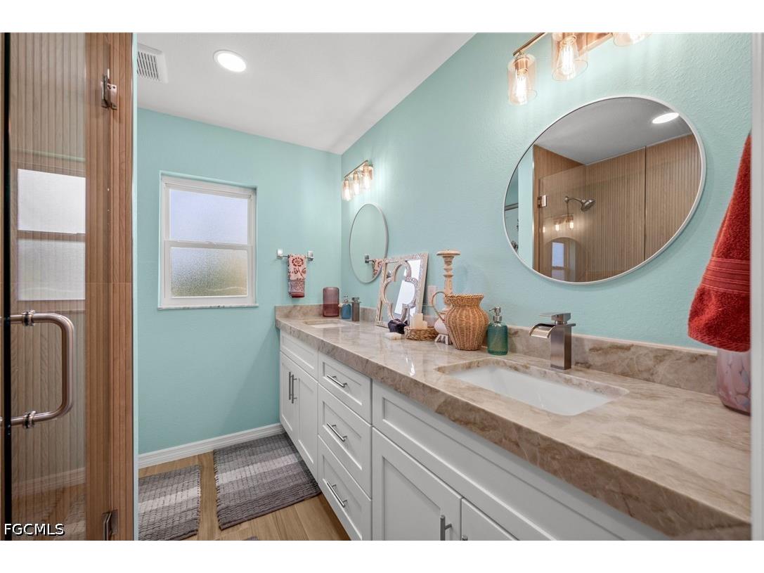 1432 Venetian Court Cape Coral FL 33904 2026022428 image28