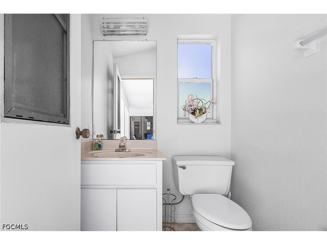 1432 Viking Court Cape Coral FL 33904 2026018712 image22