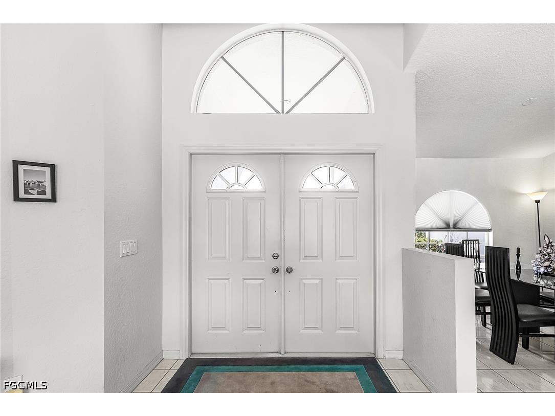 1432 Viking Court Cape Coral FL 33904 2026018712 image5