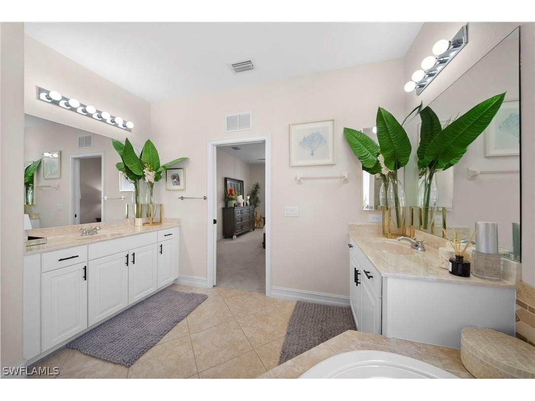 14321 Manchester Drive Naples FL 34114 226012427 image30