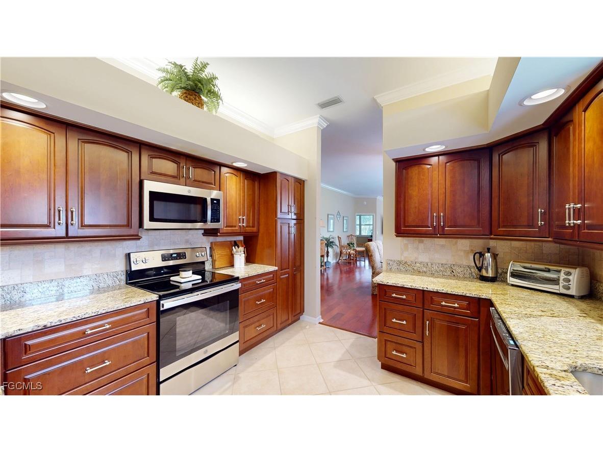 14327 Patty Berg Drive Fort Myers FL 33919 2025013203 image10