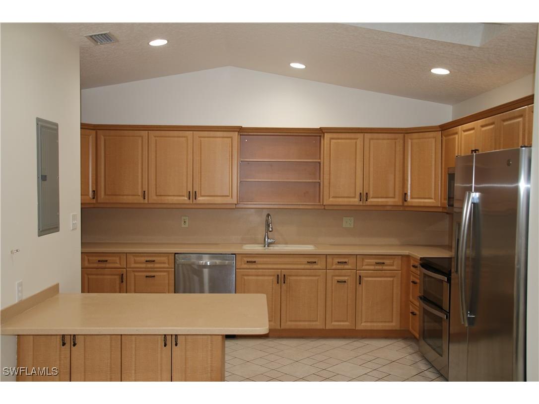 1433 Captains Walk #18C Fort Pierce FL 34950 225084264 image2