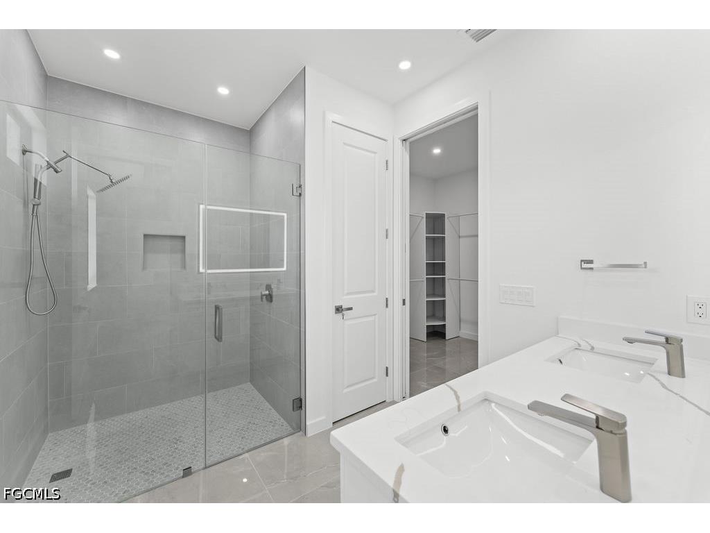1433 NW 7th Place Cape Coral FL 33993 2026018621 image12