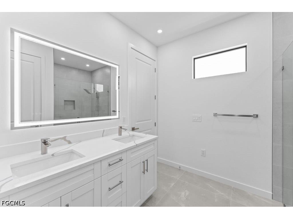 1433 NW 7th Place Cape Coral FL 33993 2026018621 image13