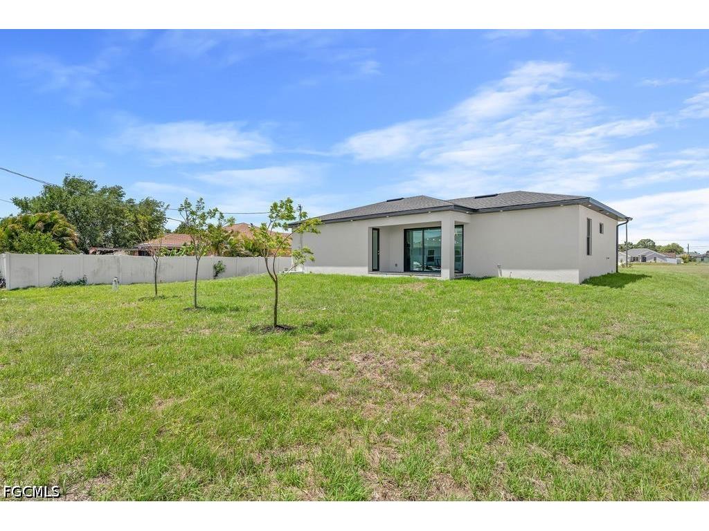 1433 NW 7th Place Cape Coral FL 33993 2026018621 image25