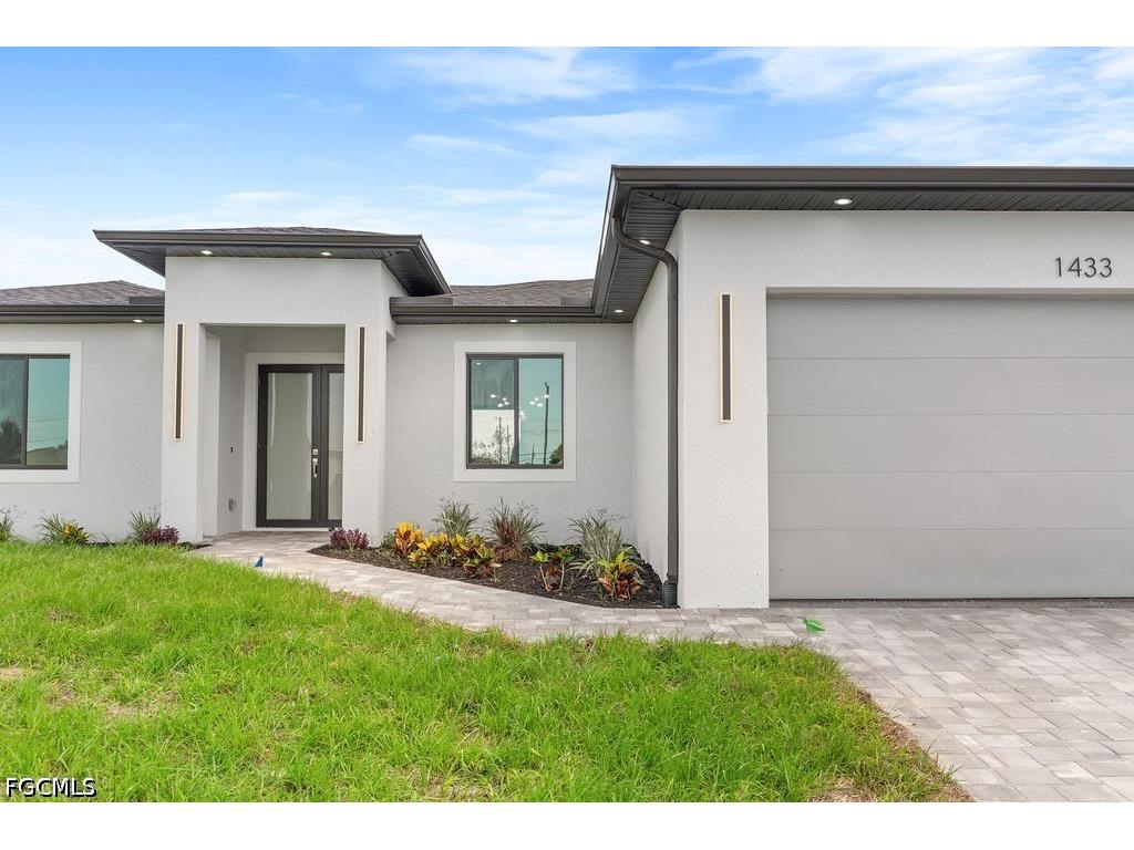 1433 NW 7th Place Cape Coral FL 33993 2026018621 image3