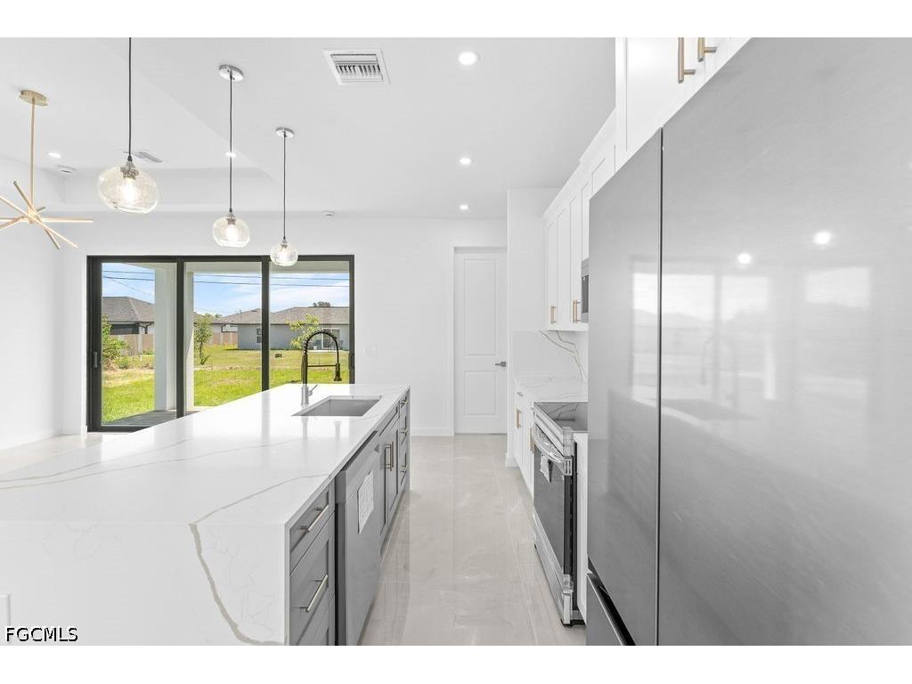 1433 NW 7th Place Cape Coral FL 33993 2026018621 image7