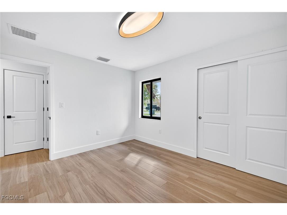 1433 Paloma Drive Fort Myers FL 33901 2026004813 image19