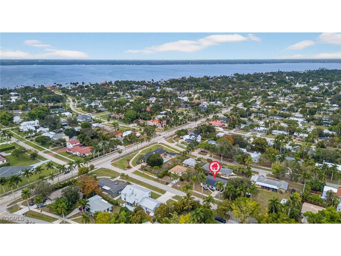 1433 Paloma Drive Fort Myers FL 33901 2026004813 image2