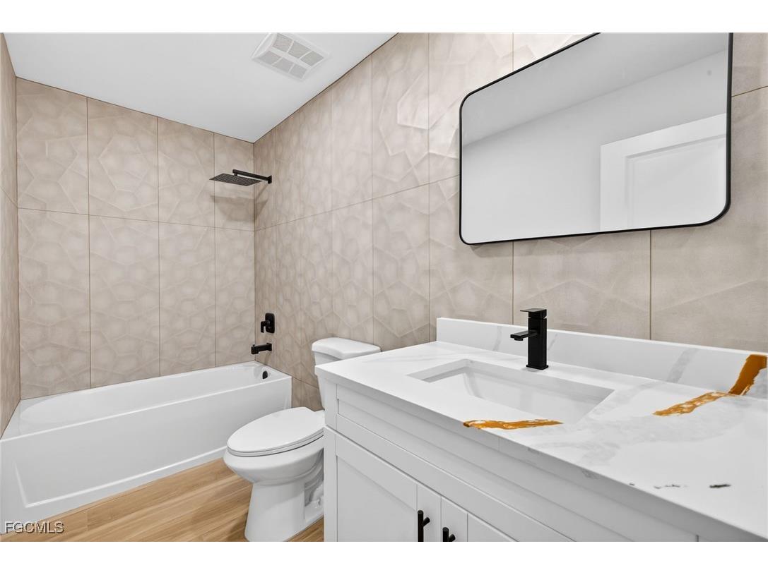 1433 Paloma Drive Fort Myers FL 33901 2026004813 image20
