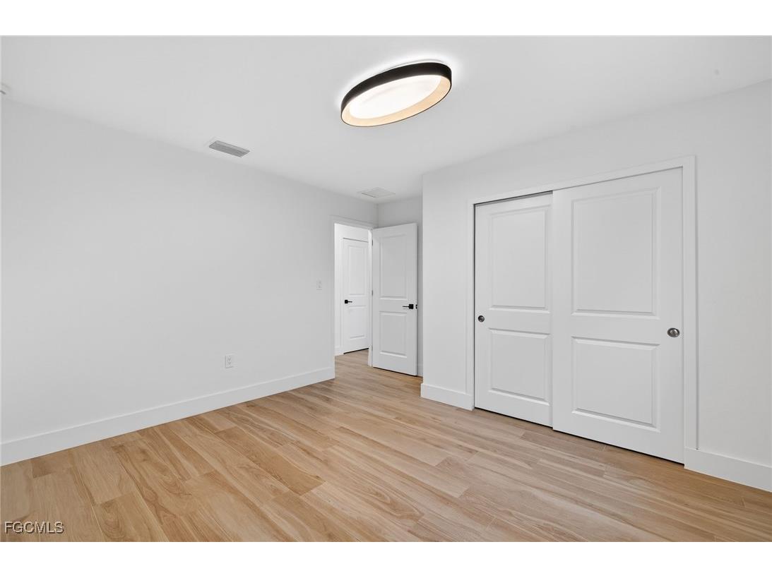 1433 Paloma Drive Fort Myers FL 33901 2026004813 image22