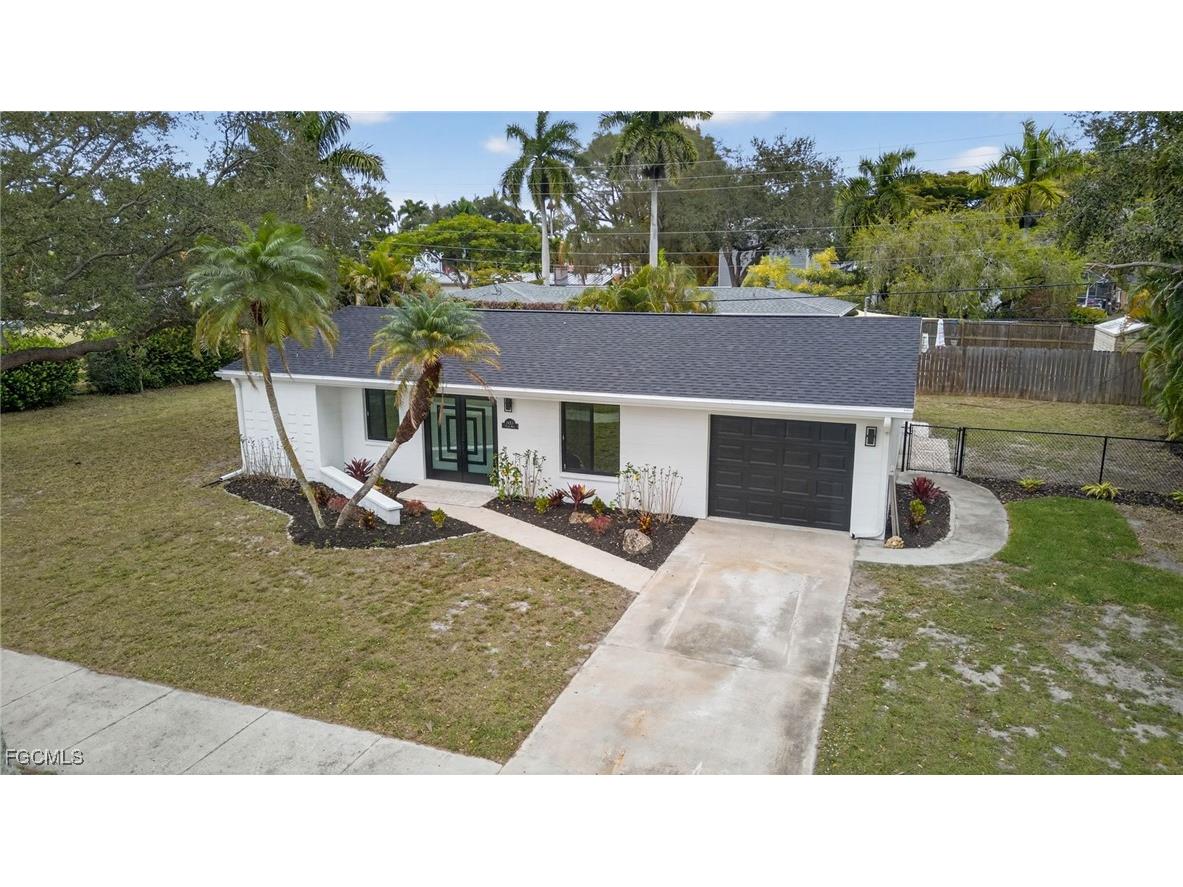 1433 Paloma Drive Fort Myers FL 33901 2026004813 image25