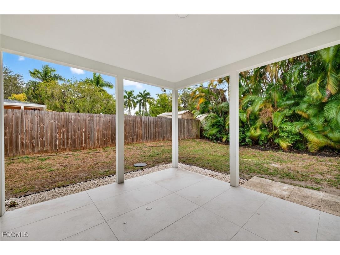 1433 Paloma Drive Fort Myers FL 33901 2026004813 image27