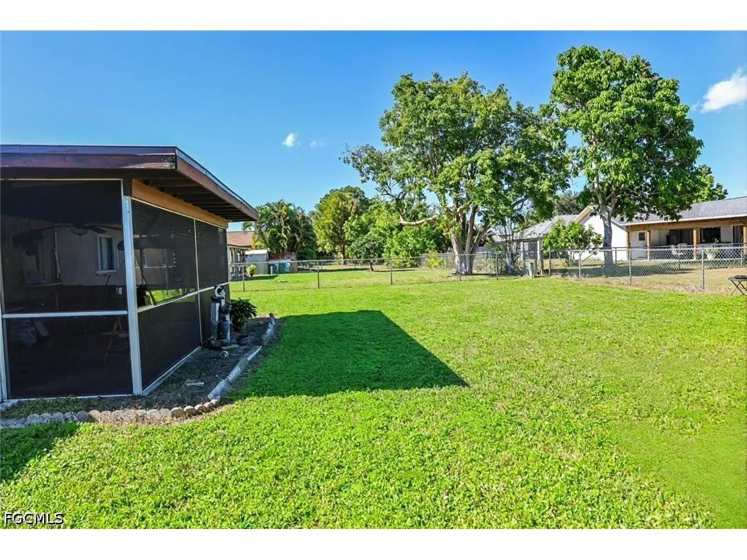 1433 SE 14th Terrace Cape Coral FL 33990 2026015529 image13